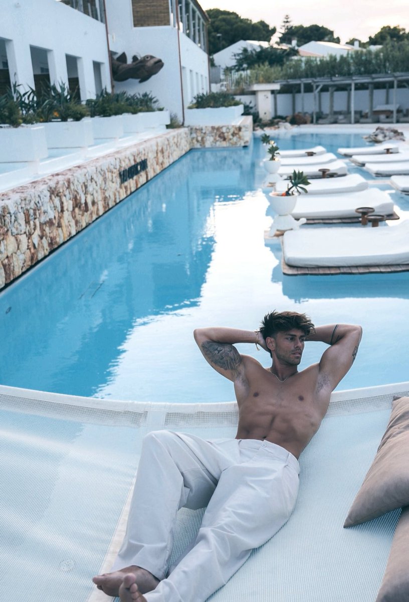 SebsStone's tweet image. Enjoy the summer ! 🌞🌴🌊

#SeductiveSundayᅠᅠᅠᅠᅠᅠ
#FreeRol