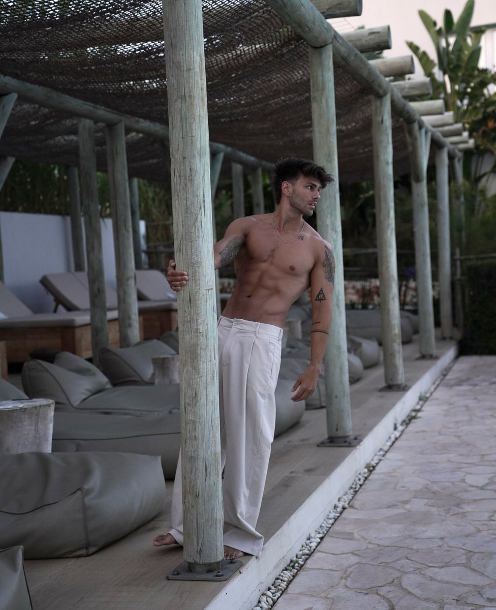 SebsStone's tweet image. Enjoy the summer ! 🌞🌴🌊

#SeductiveSundayᅠᅠᅠᅠᅠᅠ
#FreeRol