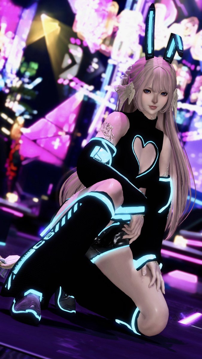 omw ! 🩵

#scifibash | #gpose | #gposers