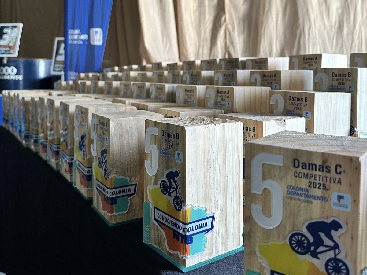 El Director de Turismo de la Intendencia de Colonia, Martín Álvarez, acompañó el desarrollo de la competencia “Conociendo Colonia” de Mountain Bike, realizada en Cufré