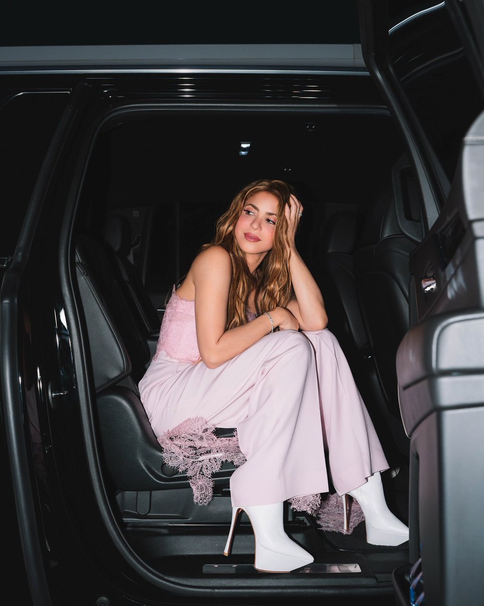 #ShakiraCantaMx Se quiere Se Mata   en #lmynlworldtourcdmx <a href="/shakira/">Shakira</a>