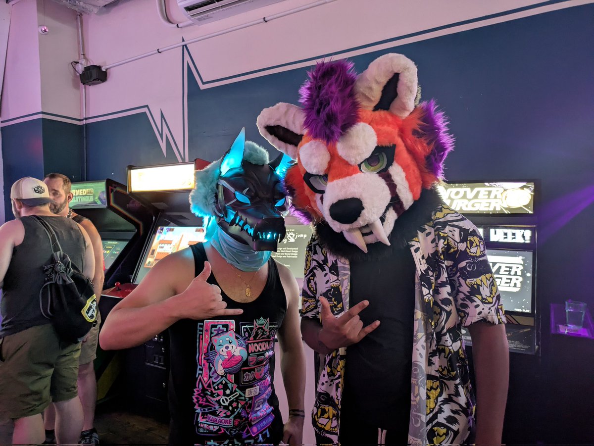 action barkson tweet media