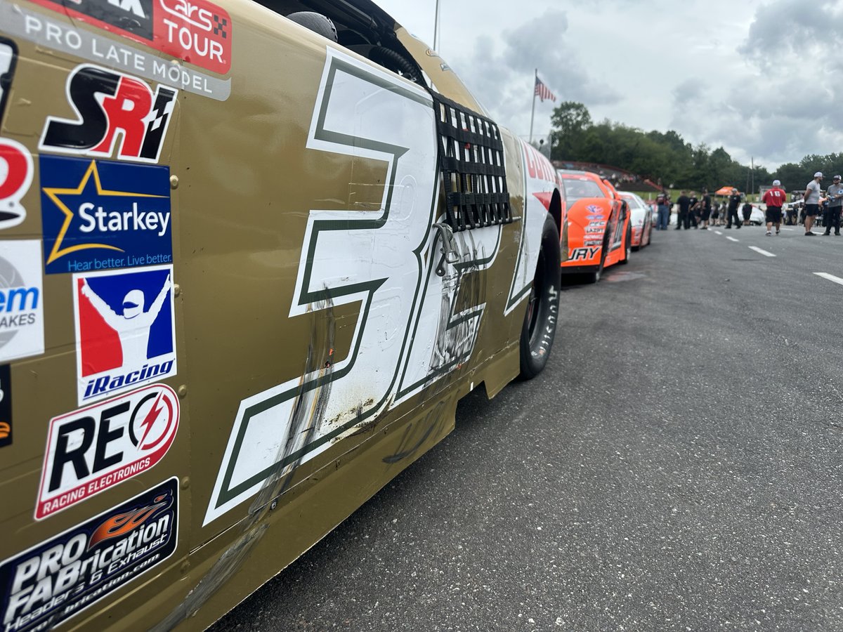 FloRacing (@floracing) on Twitter photo We are BACK! It's RACE DAY (Part two) for the #CARSTour #ThrowbackClassic at <a href="/hickoryspeedway/">Hickory Motor Speedway</a>, and we are just under one hour away from getting race cars back on this historic track.
Tune in at 1:15 p.m. ET for our abbreviated pre-race show with racing to follow at 1:30 p.m! We are BACK! It's RACE DAY (Part two) for the #CARSTour #ThrowbackClassic at <a href="/hickoryspeedway/">Hickory Motor Speedway</a>, and we are just under one hour away from getting race cars back on this historic track.
Tune in at 1:15 p.m. ET for our abbreviated pre-race show with racing to follow at 1:30 p.m!