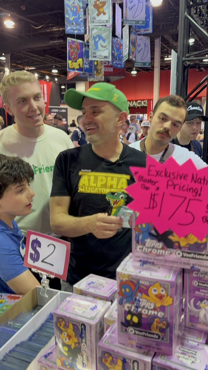 My first ever time at Nationals. I finally got to meet some of the amazing members of this community in person and see some I already knew (<a href="/metastevensview/">StevensVIEW</a>). Gary signed some merch for us and I got the chance to thank him in person for all he’s done for me. Thank you <a href="/garyvee/">Gary Vaynerchuk</a>!