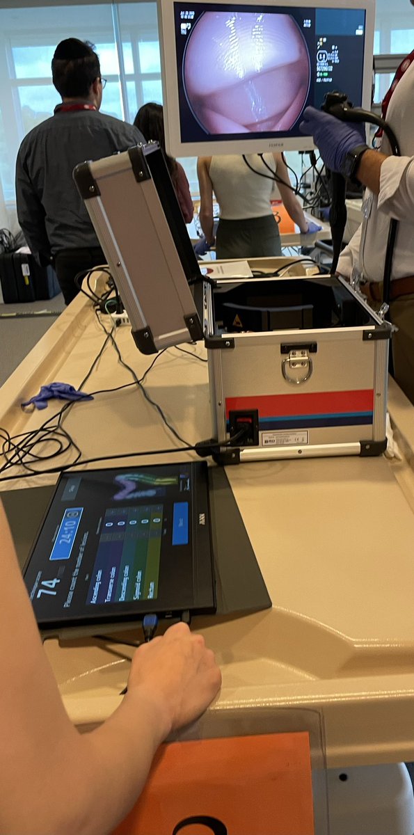 Had a blast at the ASGE First Year Fellows Course! 💫 Thank you <a href="/ASGEendoscopy/">ASGE GI Endoscopy</a> for hosting such a fantastic hands-on experience and all the scope fun! 💩🧤 #GITwitter #FYFcourse