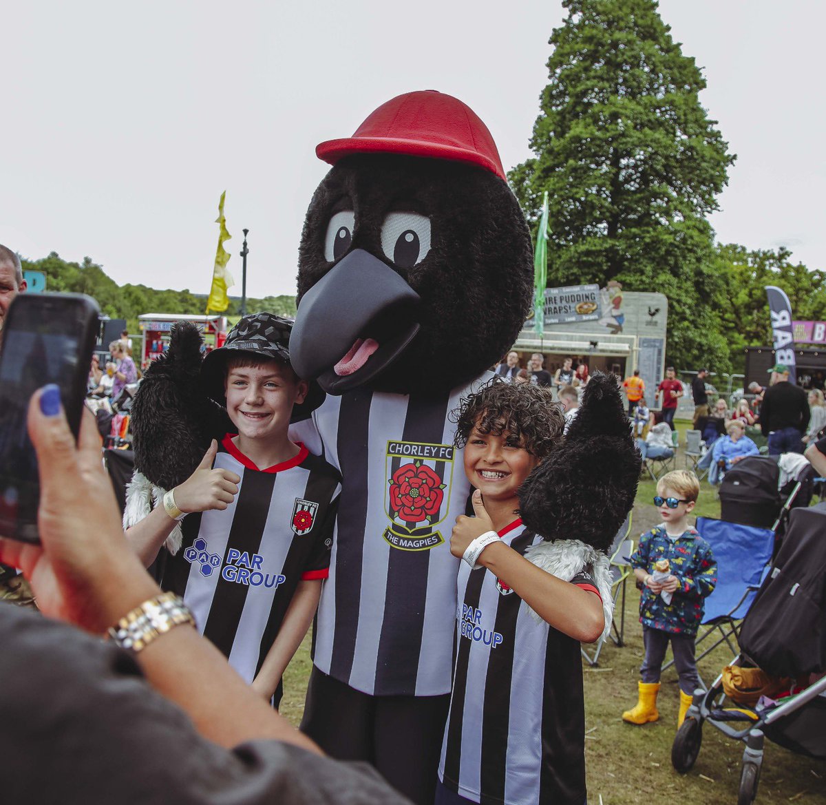 chorleyfc's tweet photo. So much fun had by all this afternoon at @ChorFest25! Thanks to everybody for stopping by. 🖤🤍

Images captured by the magnificent @dia_images as per usual. 👏🏻

#WeAreChorley https://t.co/Igd2q2lXzK