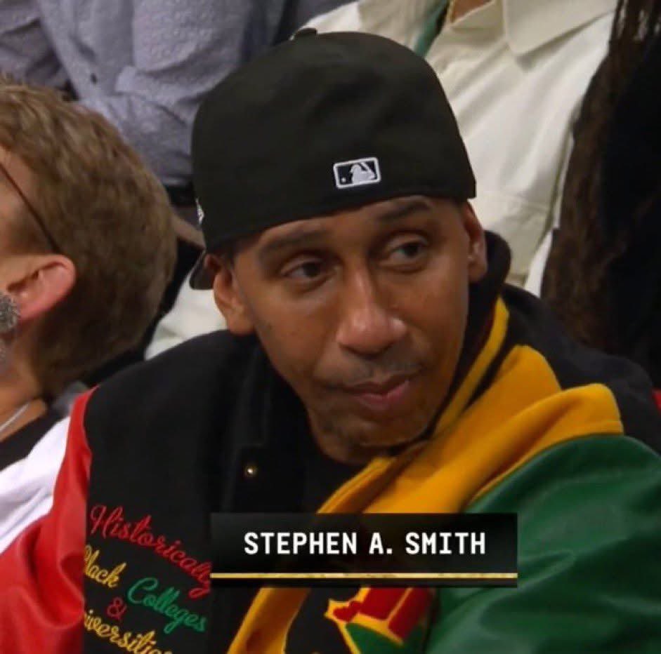 UncleEarl___'s tweet photo. Stephen A Smith be dressed like he wearing a wire https://t.co/wdDvJUGYMI