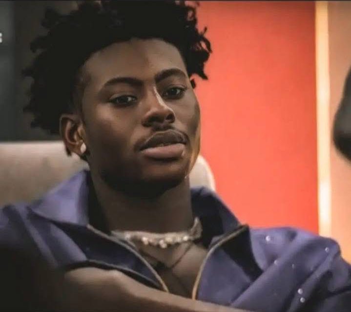 TserunD's tweet image. 🚨Koyin fans🚨 please we need you to be focused. This is not the time to hype any ship, let’s grow and be firm as a base first before anything. Focus on koyin, there’s no ship now and I doubt there’ll be any.   Being Delusional is not healthy.  Stay focused 🙏
#BBNaija