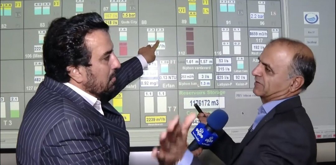 NR2OH's tweet photo. نقشه کامل آب شرب تهران رو توی گزارش صداوسیما لو دادند، به همین راحتی. بدون هیچ‌گونه سانسور یا ملاحظه‌ای، مشخصات دقیق خطوط انتقال، مخازن، ایستگاه‌های پمپاژ و مسیرهای اصلی توزیع آب را در اختیار عالم و ادم قرار دادند. https://t.co/xnaMUPqvgp