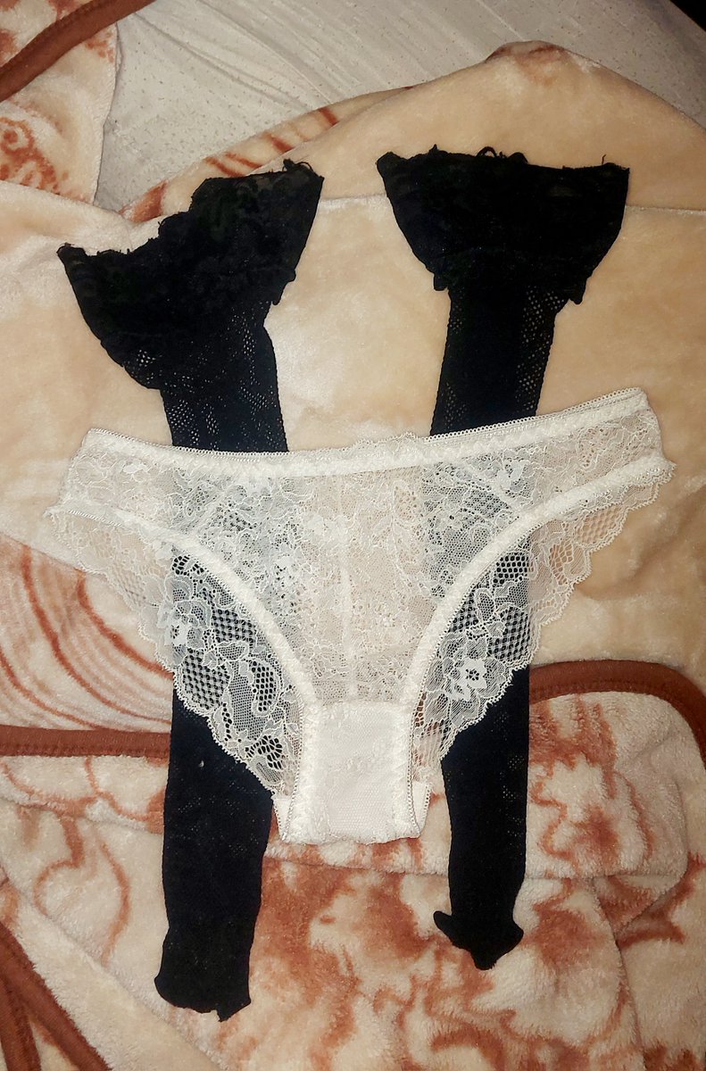 PantyLoverIND's tweet photo. हर प्रोजेक्ट के साथ नई पैंटी ट्राय करना—हर काम में नया रोमांच है।
#PantyProjects #NewEveryTime #JobFun #DesiPleasures #OfficeKink https://t.co/pQnucJsgww