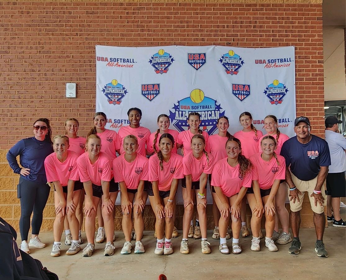 Day 1 <a href="/USASoftball/">USA Softball</a> All American games!!!! Excited to get to know these girls🥎🥎