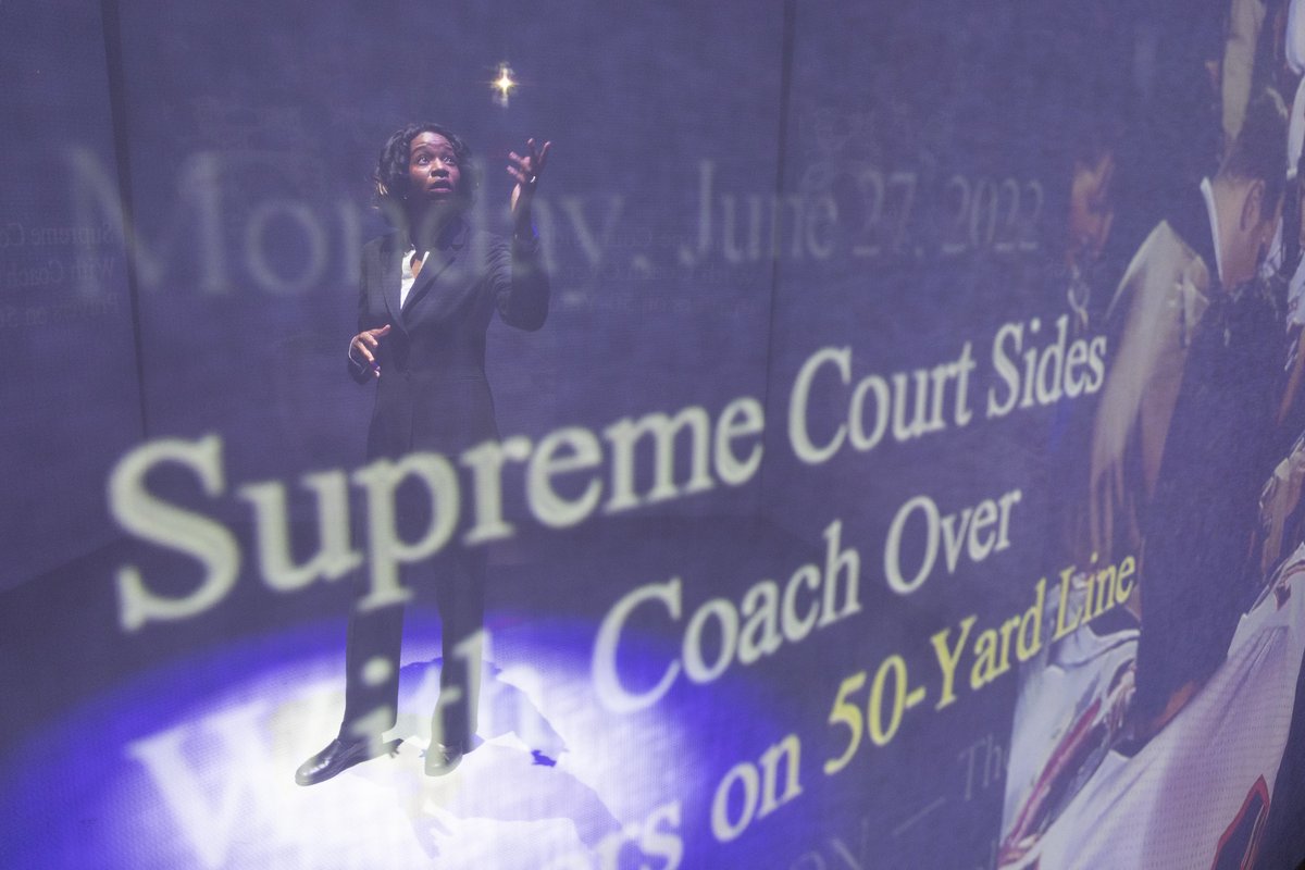 ConstitutionCtr's tweet photo. Experience the performance that #SCOTUS Justice Sandra Day OโConnor called โthe best 17-minute civics lesson in the country.โ See #FreedomRising, included with the price of admission @ConstitutionCtr.
Plan your visit: https://t.co/KMovSoPhky https://t.co/YuPC7VuFai