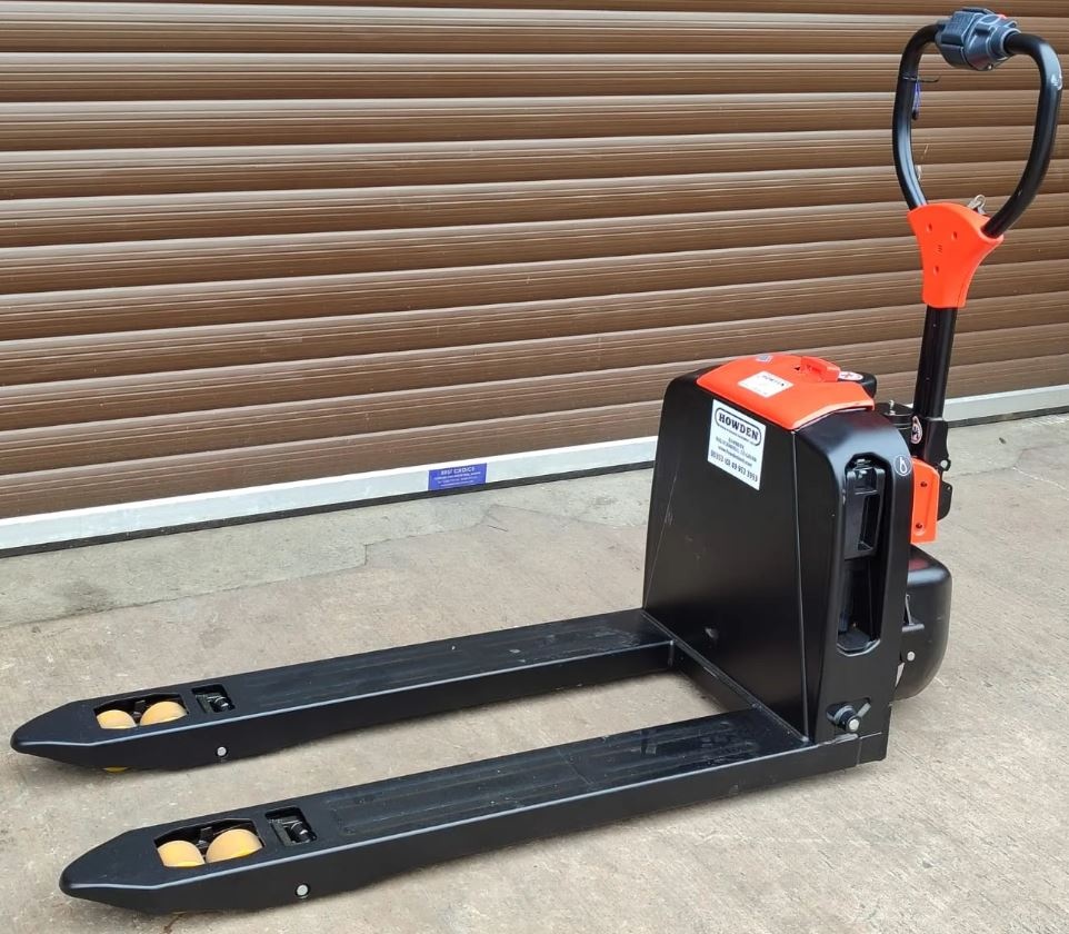 ToolsGarage's tweet image. ELECTRIC PALLET TRUCK

l8r.it/e2bK

#howdentools #pallettruck #callusnow