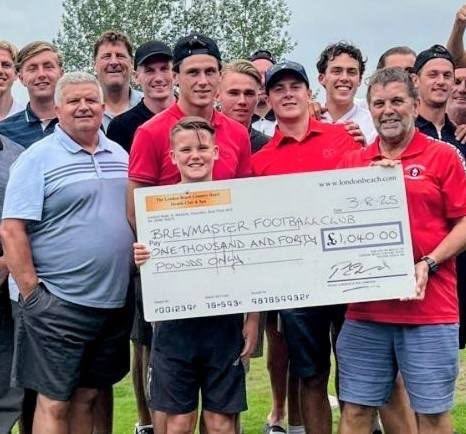 Brewmaster Football Club (High Halden have enjoyed a #CharityGolfDay at The London Beach Golf Club #Tenterden and will receive the full value of their green fees donated back to their Club through our unique #CharityScheme. If your club would like to raise funds call 01580 766279