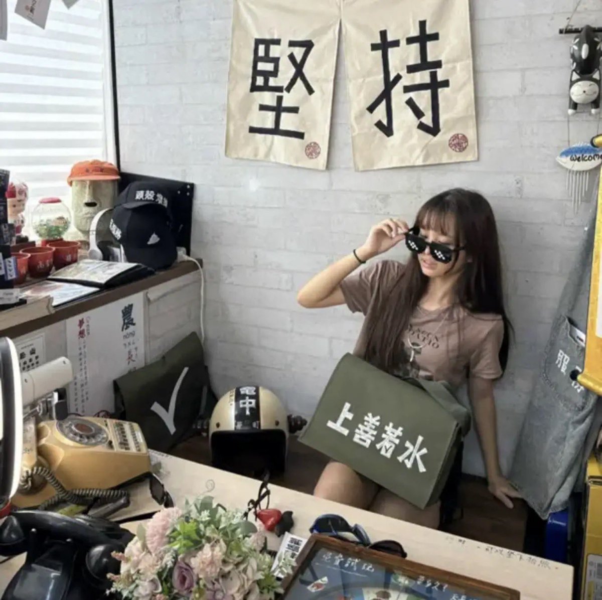 TheThe546's tweet photo. #新北 #樹人家商 #小高一 想找妹子玩女同最好是可以用假屌插我到內射的那種 https://t.co/5z2RCvLEN6