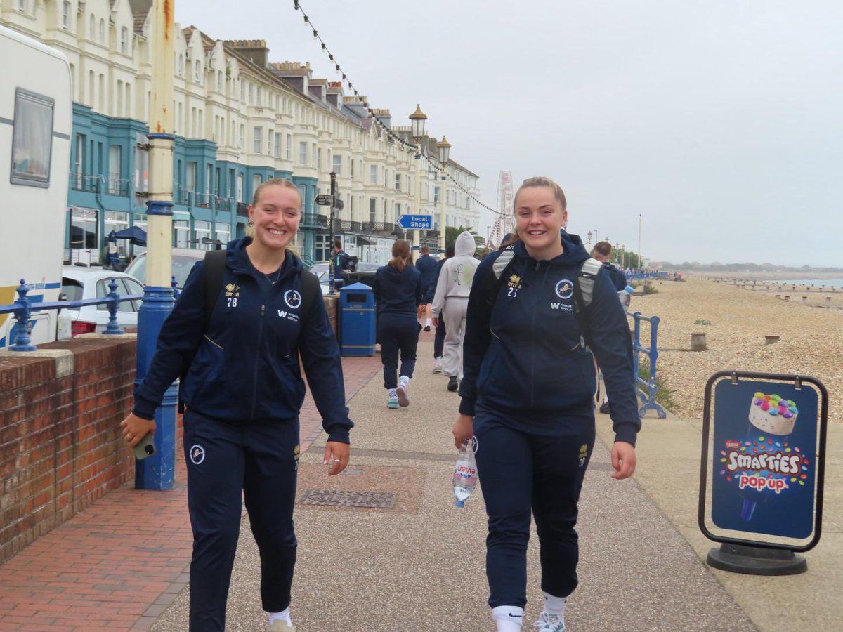 Millwall Lionesses (@millwall_lfc) on Twitter photo βοΈπΈ <a href="/_Mialockett/">Mia Lockett</a> on media duties by the beach.
#Millwall βοΈπΈ <a href="/_Mialockett/">Mia Lockett</a> on media duties by the beach.
#Millwall