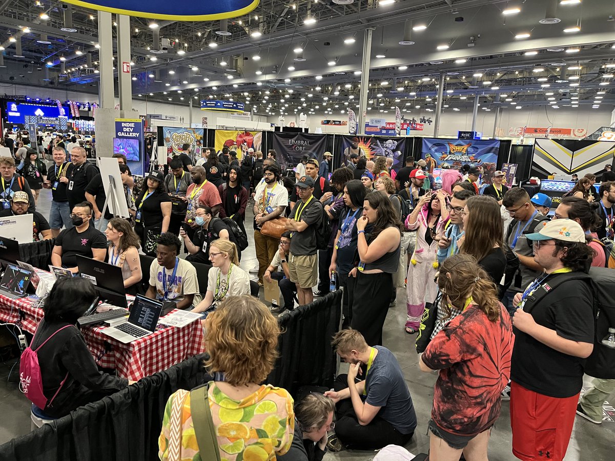 ScrambleHeartC's tweet image. Our biggest bracket yet with 43 entrants--
👑 and we crown OUR EVO CHAMP DACIDBRO 

Top 4 
🥇 @Dacidbro 
🥈 @keyboard_noah 
🥉 @yohosiefgc &amp;amp; @ThotBusterNo1 

Congrats all!  Finals footage coming shortly 👀