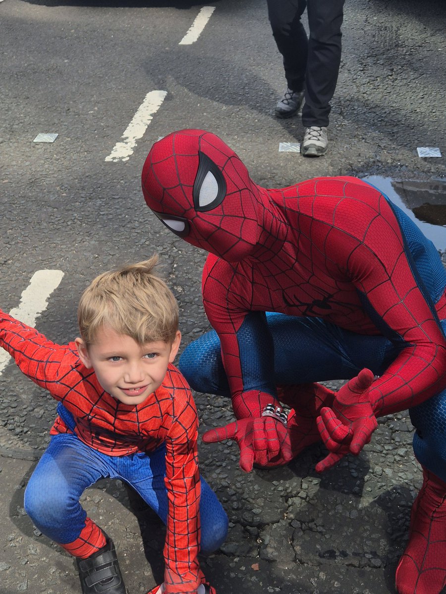 Robert Arthur (@thatguyrobert2) on Twitter photo I'd like to thank everyone for the love and attention for the photo and edits being made of my son with Tom today he is absolutely loving the things people are making! Thank you all for making my 7 year olds dream of meeting his hero all the more special <a href="/SpiderManMovie/">Spider-Man Movie</a> I'd like to thank everyone for the love and attention for the photo and edits being made of my son with Tom today he is absolutely loving the things people are making! Thank you all for making my 7 year olds dream of meeting his hero all the more special <a href="/SpiderManMovie/">Spider-Man Movie</a>