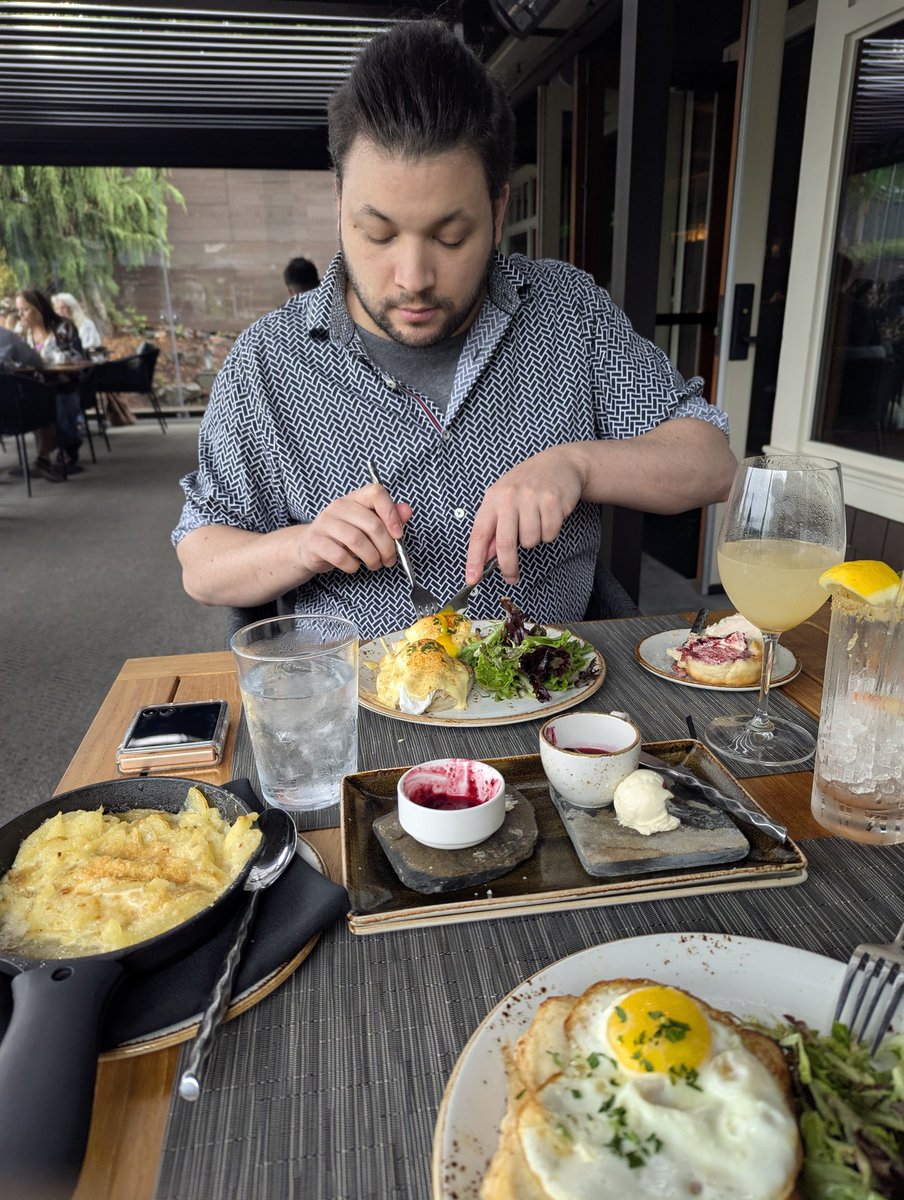 Wealthy Papa tweet media