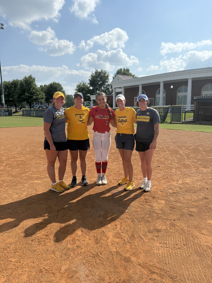 Ally Brady (@allybrady10) on Twitter photo Thank you <a href="/RacersSoftball/">Murray State Softball</a> for an amazing camp this weekend! Loved learning, growing, and competing with y’all. 💛 #RacersSoftball
<a href="/CoachGill_MSU/">Ashley Gilland</a> <a href="/madi_eberle/">Madi Eberle</a> <a href="/FeNowling/">Santa Fe Inferno-Nowling</a> Thank you <a href="/RacersSoftball/">Murray State Softball</a> for an amazing camp this weekend! Loved learning, growing, and competing with y’all. 💛 #RacersSoftball
<a href="/CoachGill_MSU/">Ashley Gilland</a> <a href="/madi_eberle/">Madi Eberle</a> <a href="/FeNowling/">Santa Fe Inferno-Nowling</a>