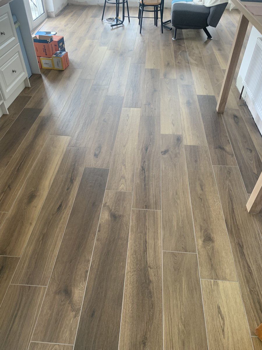 BHTiling tweet picture