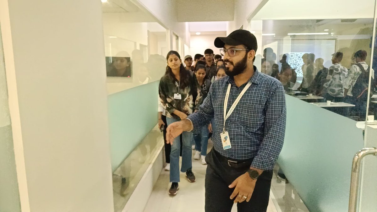 gecm_official's tweet photo. 🏢✨ Industrial Visit – Tops Technologies, Ahmedabad
Students from Computer Engineering & IT, GEC Modasa explored real-world tech practices at Tops Technologies.
A valuable exposure to industry workflows, current trends, and career insights! 👨💻👩💻
#GECM #GECMCEIT #IndustrialVisit https://t.co/iljHe5jERw