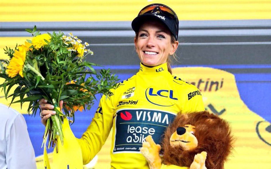 🇫🇷 | Bravo Pauline Ferrand-Prévot pour sa victoire de la Grande Boucle ! 

Elle fait rayonner les couleurs de la France depuis plusieurs années pour ses nombreux succès.