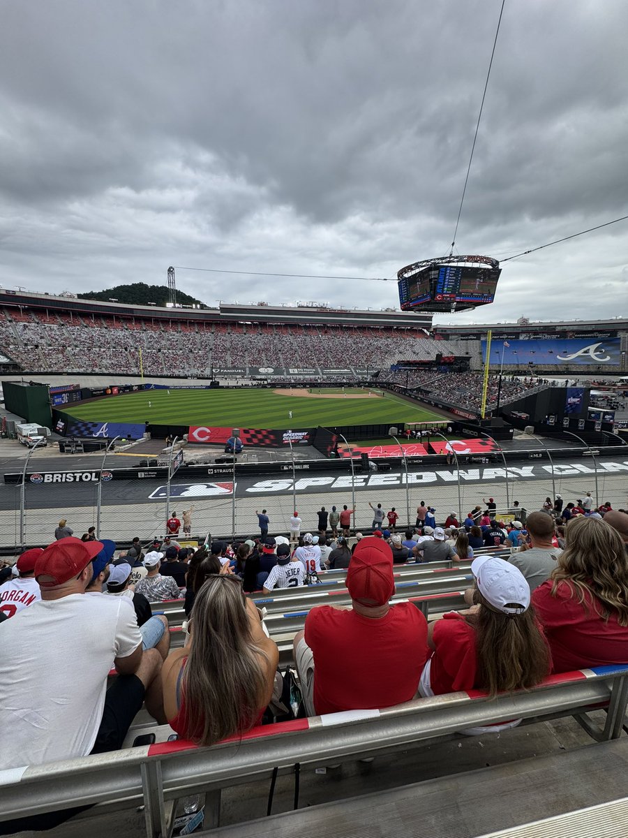 Marilyn Wallace tweet media