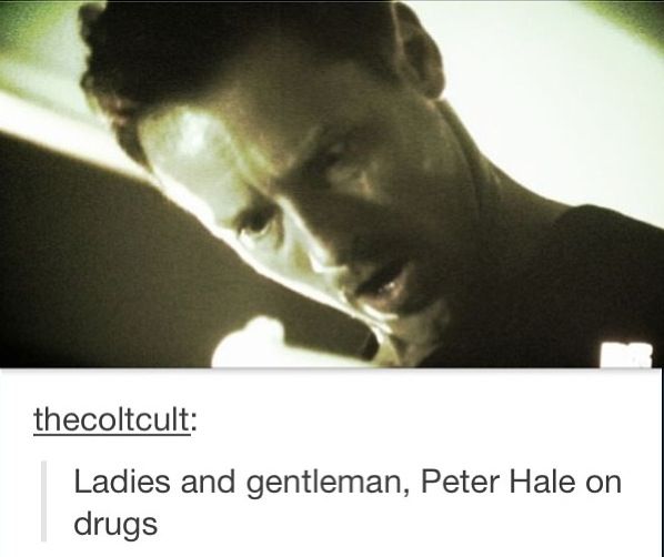 WolfFeller's tweet image. Day 122 of posting the first Ian Bohen photo that Pinterest recommends. 
The look on his face...I can't even.  🤣🤣💀
#IanBohen #day122 #trend #peterhale #TeenWolf