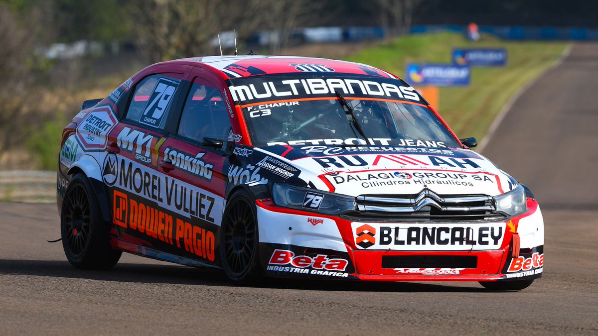 acelerando_team's tweet photo. #TurismoNacional #FinalC3

🥇Jorgito Barrio se llevó la victoria en Oberá 🍾🚀

🥈Urcera
🥉Chapur

#TNenOberá 
📸 @prensatn https://t.co/2zsoho848q