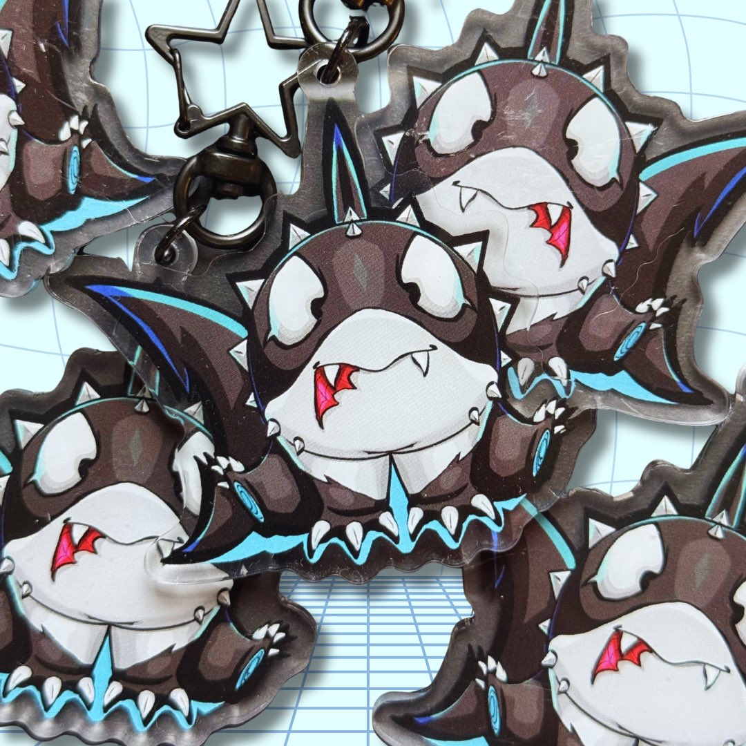 I made some lil Venomized Jeff keychains! If anyone is interested they can be found in my shop!🦈🖤