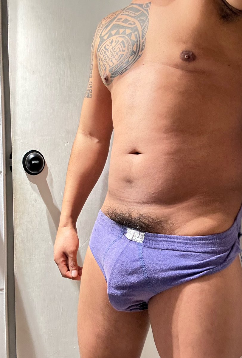 geronimorufinos's tweet photo. BUEN DOMINGO ..!! Para refregarte mi bulto en tu 🍑

🌐 SUSCRIPCIÓN Telegram:

https://t.co/1aPfeh3U62 / https://t.co/IfgZ5iI071…

VERLO :

OF 🔞  https://t.co/WgDO5dAjd3 https://t.co/DWwbgcvEk8