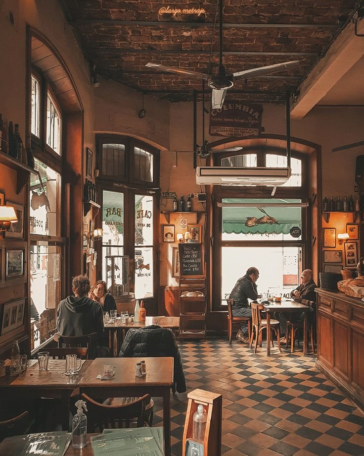 suburbanhornero's tweet photo. i want my coffee shops with no outlets, no wifi.
simply buenos aires ❤️🇦🇷 https://t.co/xvySlyRSwZ