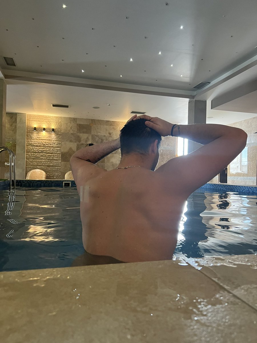 You will never escape my wrath. 
I am your one and true Findom god. 
I see them knees getting weak so you best get serving. 
Findom paypig cashmaster soles

#Findom #Cashmaster #Feetfetish #Cashfag #Paypig #Worship #Finsub #Feet #Submissive #Humanatm #Mindcontrol #Tribute #Drain