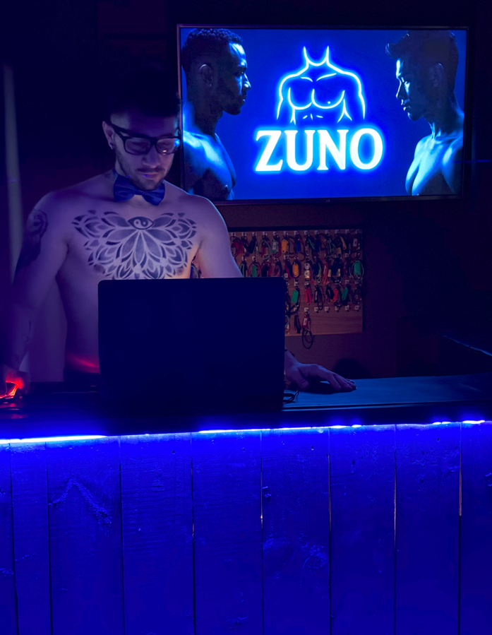 zunobar327's tweet photo. Espaço preparado. Luzes no ponto.
Agora é com você.
🕐 Domingo, 17h às 23h
🎟 https://t.co/VNHxDpdYrm https://t.co/VOhdyo2hy6