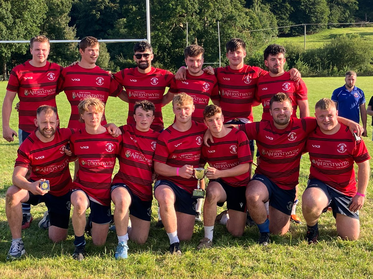 Llongyfarchiadau i tîm y dynion ar ennill twrnamaint rygbi 7 bob ochr Sion Wyn heddiw.

Congratulations to the men's team on winning the final of the Sion Wyn 7's tournament in Machynlleth today.

#AberRFC 
#UnClwb