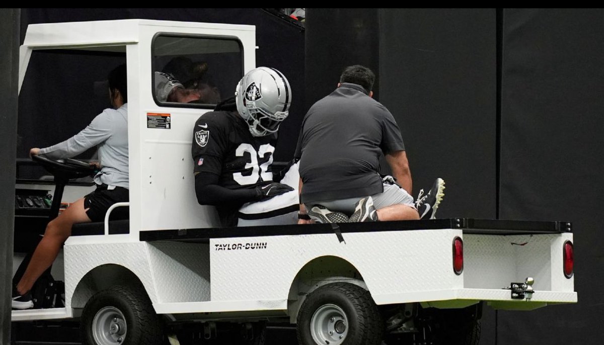 Shield_Legacy's tweet photo. 🚨 Brutal blow in camp: Raiders S Lonnie Johnson Jr. broke his leg during a collision with Maxx Crosby 😬

He was fighting for a key role in the new-look secondary. Now? Out indefinitely.

Wishing him a speedy recovery 🙏 #RaiderNation https://t.co/vVCnAycadA
