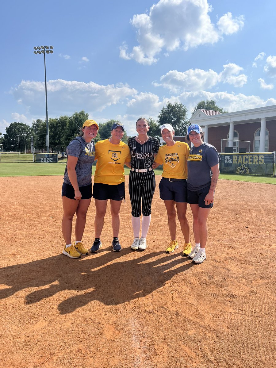 Emilyn Ford (@emilynford23) on Twitter photo Thank you <a href="/RacersSoftball/">Murray State Softball</a> for an awesome camp! I look forward to being back! Thank you to all the players and coaches for the opportunity to learn! Thank you to Coach K, <a href="/madi_eberle/">Madi Eberle</a>, <a href="/ElizabethW456/">elizabeth</a>, and <a href="/CoachGill_MSU/">Ashley Gilland</a>! <a href="/LadySluggersOrg/">Louisville Lady Sluggers</a> <a href="/SluggersHuecker/">Lady Sluggers 18</a> <a href="/CoachCodeyBurt/">Coach Codey Burt</a> Thank you <a href="/RacersSoftball/">Murray State Softball</a> for an awesome camp! I look forward to being back! Thank you to all the players and coaches for the opportunity to learn! Thank you to Coach K, <a href="/madi_eberle/">Madi Eberle</a>, <a href="/ElizabethW456/">elizabeth</a>, and <a href="/CoachGill_MSU/">Ashley Gilland</a>! <a href="/LadySluggersOrg/">Louisville Lady Sluggers</a> <a href="/SluggersHuecker/">Lady Sluggers 18</a> <a href="/CoachCodeyBurt/">Coach Codey Burt</a>