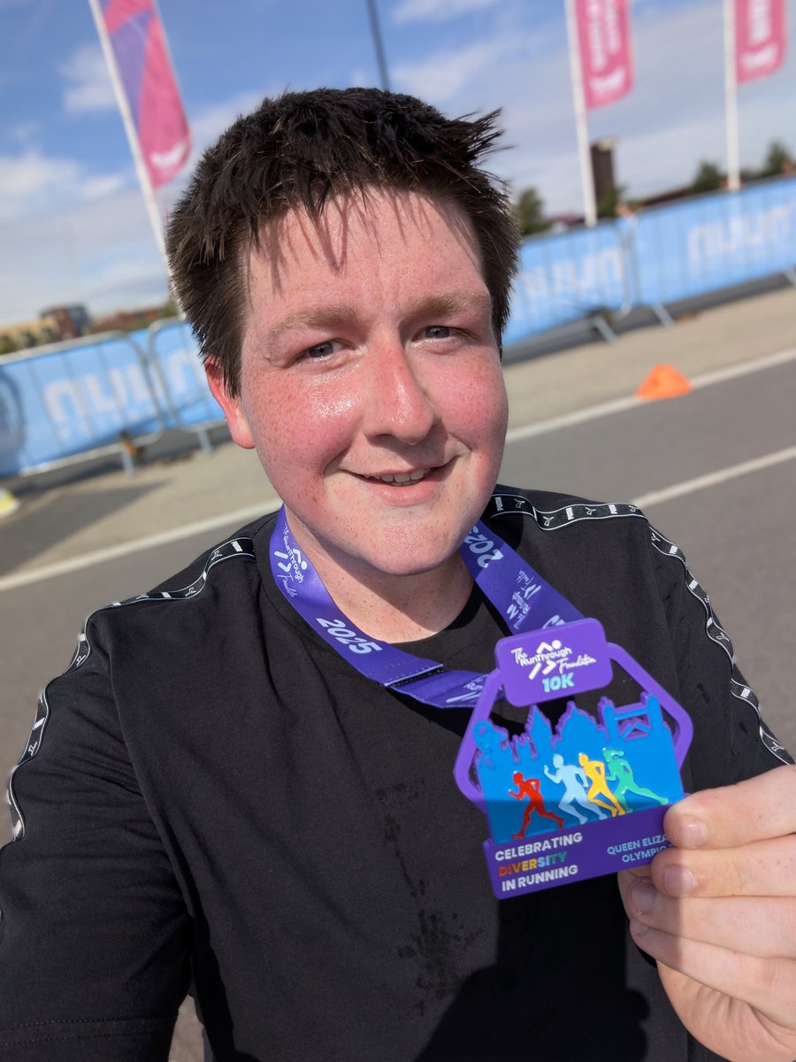 RS_YGE's tweet photo. 1 hour 4 minutes and 41 seconds, SUB 1:05 10K! 🥹

I'm over the moon and can't believe it. The goal was to realistically get 1:10-1:15 and I've smashed it with a new PB for my first official event! ❤️

#runthroughuk https://t.co/G1UeDGcwGc