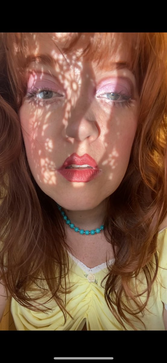 Anna Wise tweet media