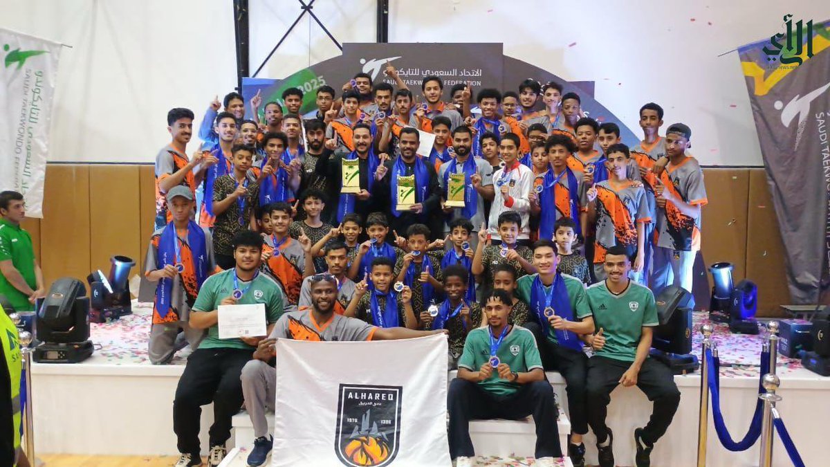 في موسم استثنائي "نادي #الحريق" يتصدر  قائمة لعبة التايكوندو بالمملكة
#خبر_الرياض
<a href="/SaadAbdullah92/">سعد المصبح</a> 
الرياض - سعد المصبح 

ثمن مدير تطويرالالعاب ورئيس فريق الحوكمة بنادي الحريق الاستاذ تركي بن محمد الهزاني الجهود المبذولة من قبل رئيس واعضاء مجلس ادارة النادي والقائميين على لعبة