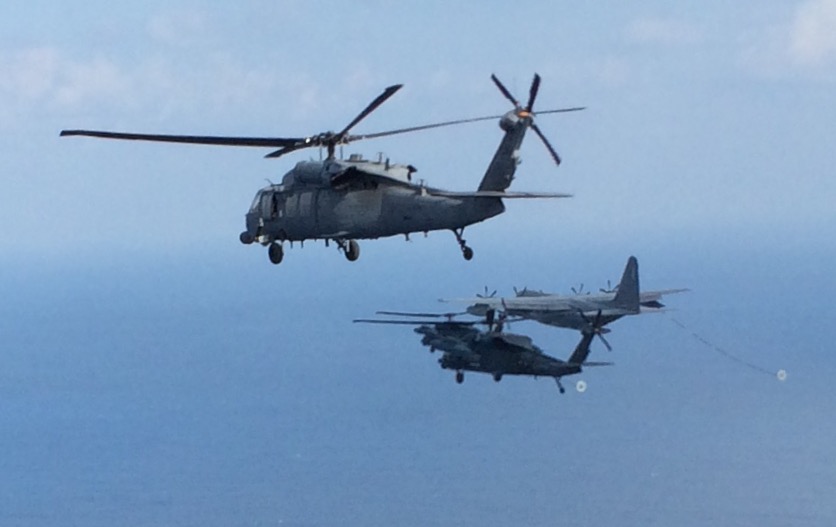 ResQLife1's tweet image. Flying around in a #Pavehawk when I did: