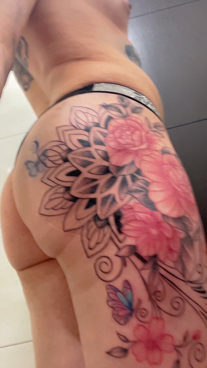 Primera etapa de nuevo tatuaje en la pierna