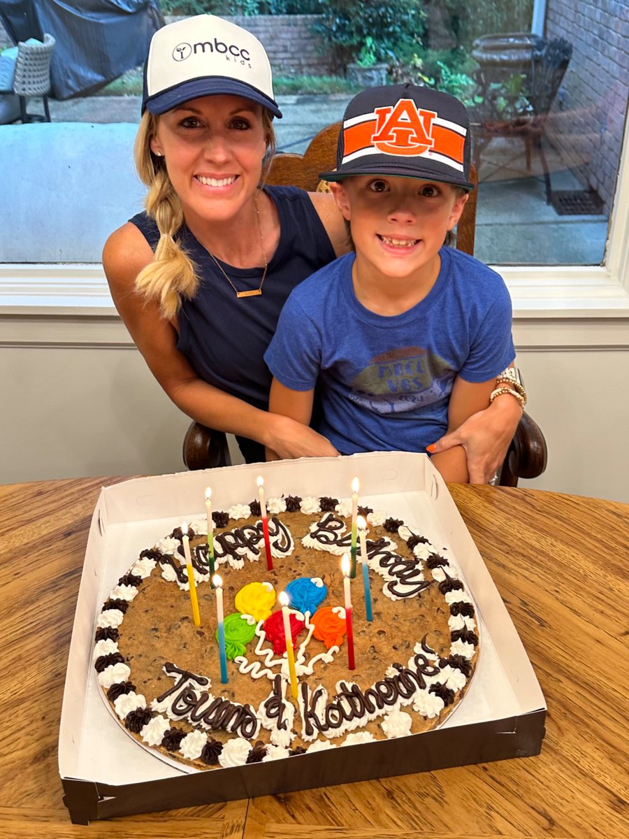 Nobody I’d rather share a birthday weekend with. 🎂💙