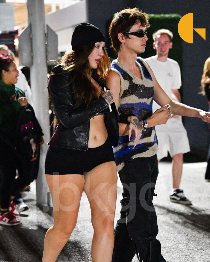 BackgridUS's tweet photo. #NoahCyrus and her fiancé #Pinkus made a stylish exit from #LadyGaga Mayhem Ball in Los Angeles. 

The couple attended Gaga’s fourth and final performance at the Kia Forum

.📷: PGP | @backgrid_usa 

For licensing inquiries, please email us at usasales@backgrid.com  

#backgrid https://t.co/E53Pvq25CL