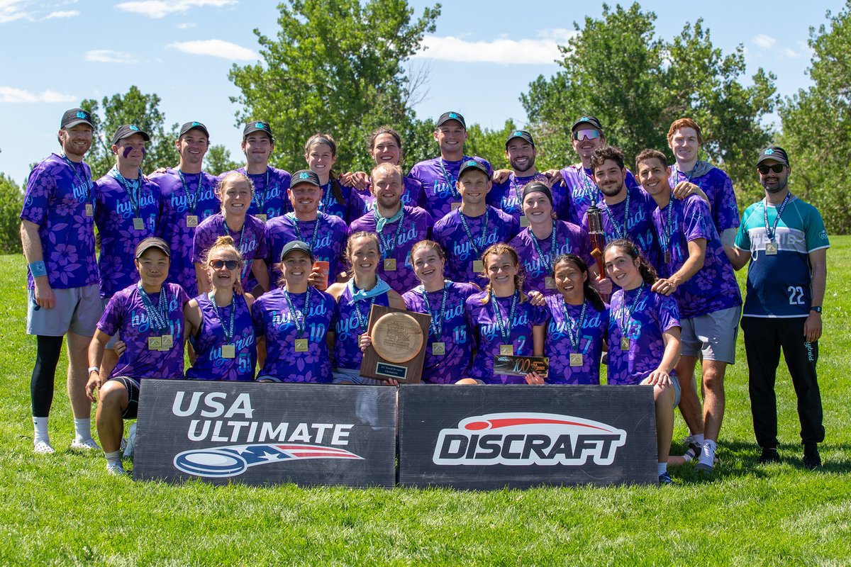 Your 2025 U.S. Open Champions in the mixed division, it's Ann Arbor Hybrid! 🏆

It's back-to-back U.S. Open titles for the squad, and a National Championship in between! 

#USOPENCHAMPS | #USAUltimate