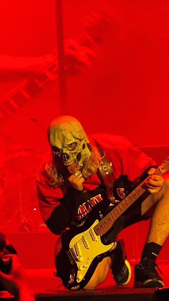 Domingo de lenguas <a href="/GuidoAIRBAG/">Guido Armido</a>