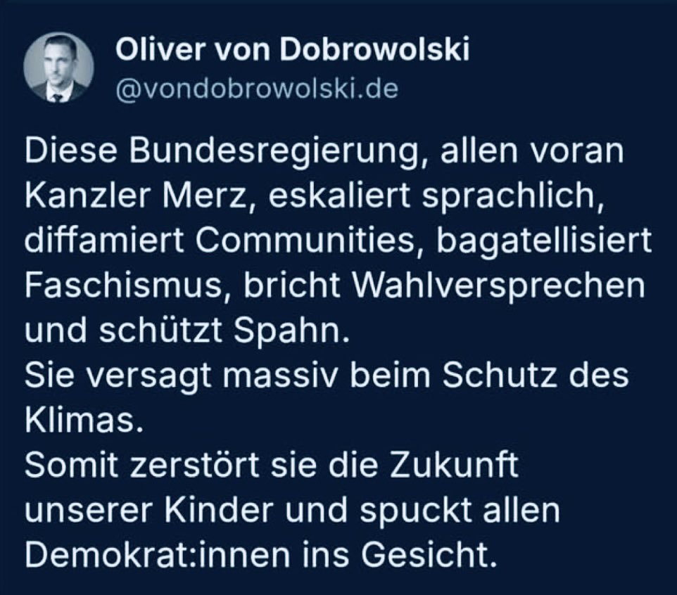 Sonntags #Micdrop 🎤🎙️

‼️
<a href="/vonDobrowolski/">Oliver von Dobrowolski</a>