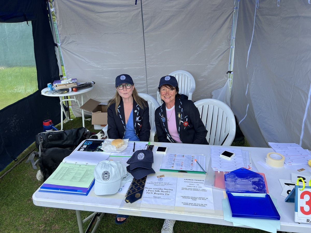 HenleyTownReg's tweet image. Thank you to all our officials, volunteers and supporters of the 2025 regatta. We couldn’t do it without you 👏