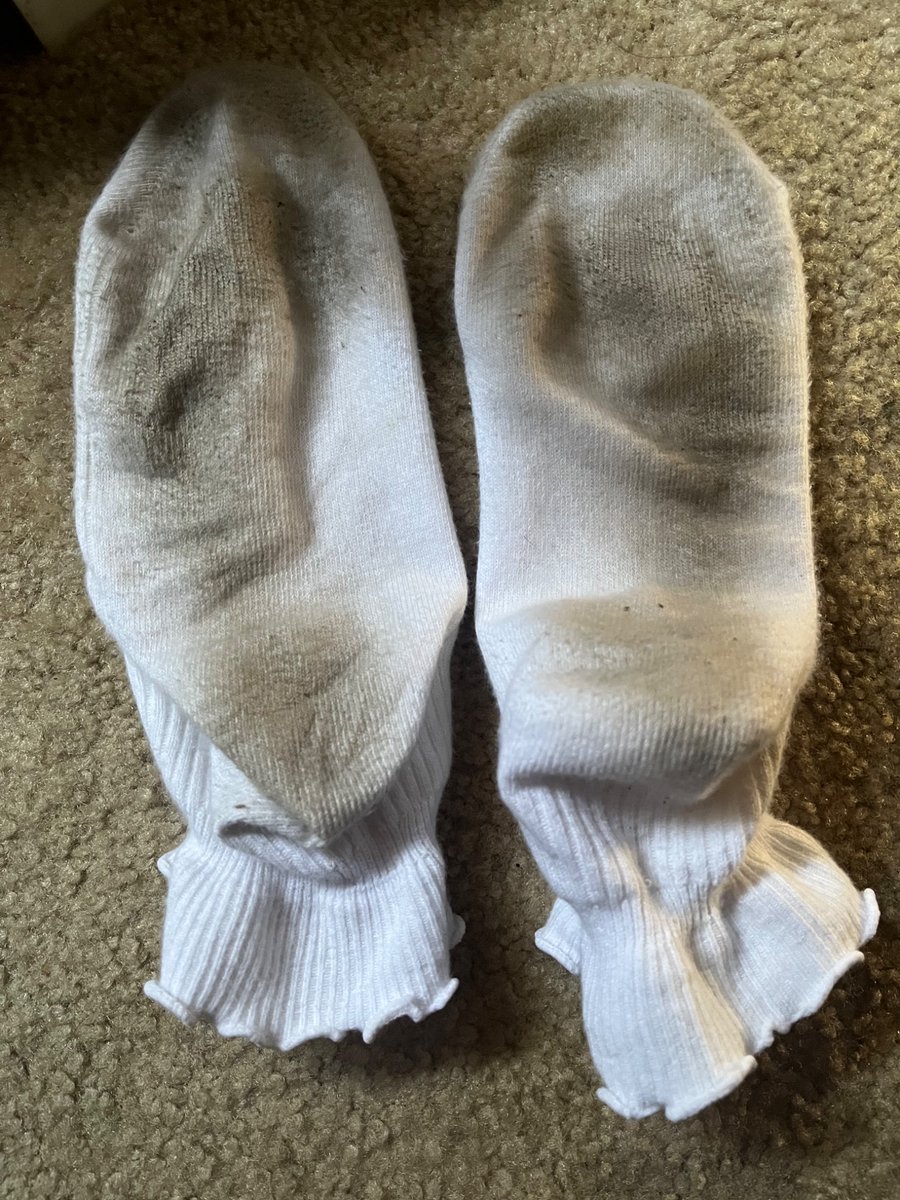 Yoga mats and dance studio floors get my socks so dirty and sweaty 🤍

Dm if you want to buy